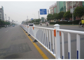 延安市市政道路护栏工程